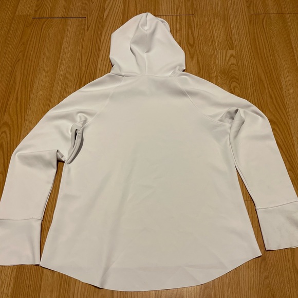 Apana athletic long sleeve, woman’s white top - Picture 5 of 5